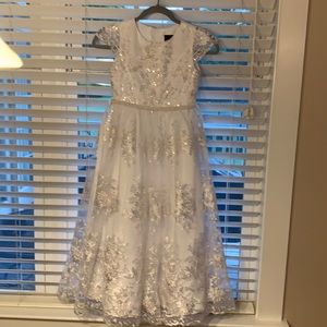 Chantily Place Size 8 White Flower Girl Dress